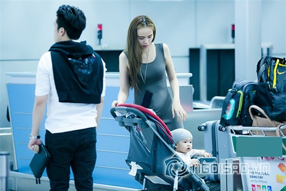 vợ chồng Diễm Hương đi trăng mật ở Pháp cùng con trai. 7