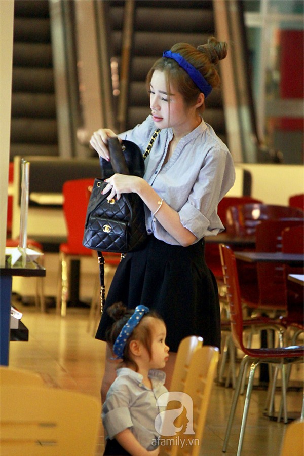 Mẹ con Elly Trần - Cadie Mộc Trà