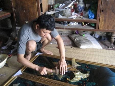 lược sừng, Thường Tín, Nguyễn Thành Trung, Thụy Ứng, làng nghề, sừng trâu, tiền tỷ, lược-sừng, Thường-Tín, Nguyễn-Thành-Trung, Thụy-Ứng, làng-nghề, sừng-trâu, tiền-tỷ