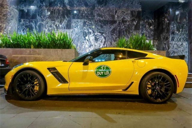 Camaro ZL1,  Corvette Z06,  đại gia, Duy Lợi, võng xếp, siêu xe, chơi xe, Camaro-ZL1,  Corvette-Z06,  đại-gia, Duy-Lợi, võng-xếp, siêu-xe, chơi-xe,