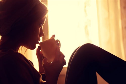 Cảm xúc lẫn lộn của người đàn bà ngoại tình - 1