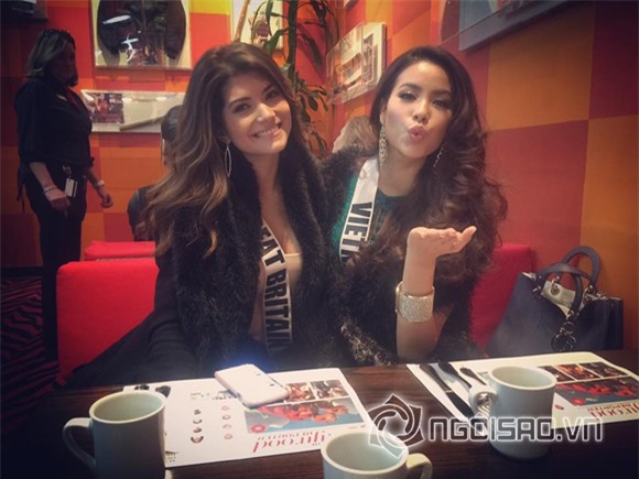 Hoa hậu Phạm Hương trên kênh FOX 3