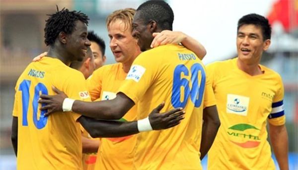 Cầu thủ bán độ, cò Đại, Ninh Bình, lương khủng, bóng đá Việt Nam