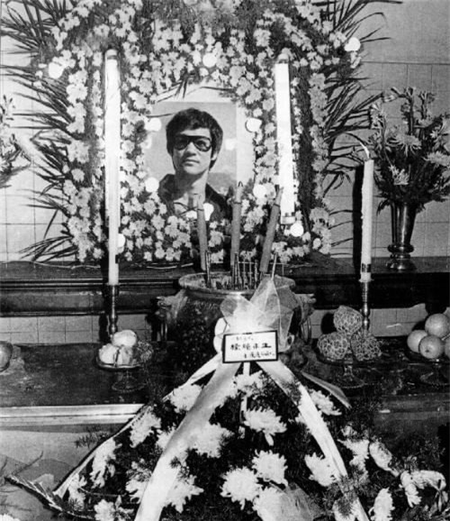tiet lo giay phut cuoi doi cua cac sieu sao hoa ngu hinh anh 5