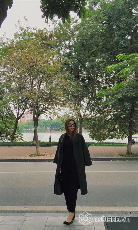 Hồ Ngọc Hà bức xúc vì bị chụp lén 2