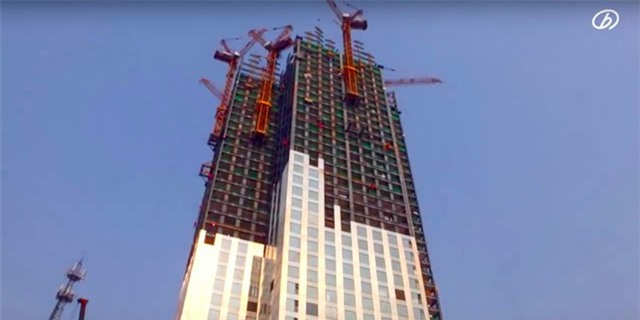 Công ty xây dựng Broad Sustainable Building của Trung Quốc đã hoàn thiện tòa nhà cao 57 tầng chỉ trong 18 ngày bằng cách áp dụng công nghệ lắp ráp các tầng cấu trúc. Trong tương lai, người sáng lập công ty này muốn xây tòa nhà chọc trời 220 tầng trong 7 tháng. 