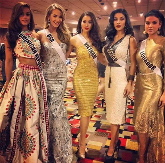 Phạm Hương bất ngờ bị loại khỏi top 10 Hoa hậu Hoàn vũ 2015 5