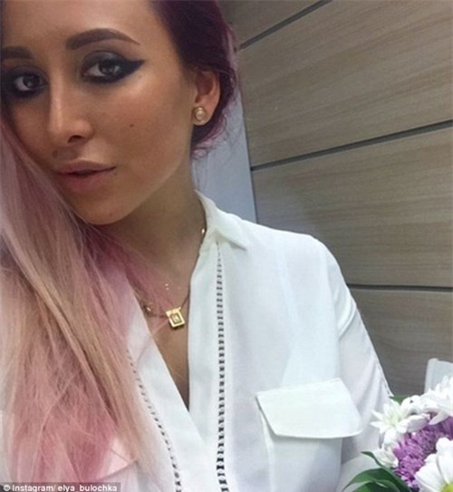 Hãi hùng thiếu nữ dùng... cá chết để trang điểm - ảnh 6