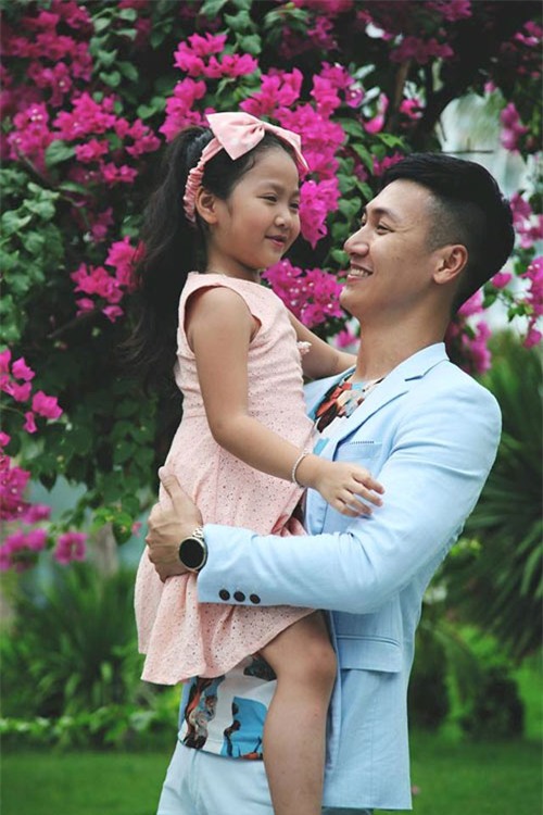 Ông bố điển trai nhất ‘Bố ơi’ kể chuyện dạy con cực dễ thương - 2