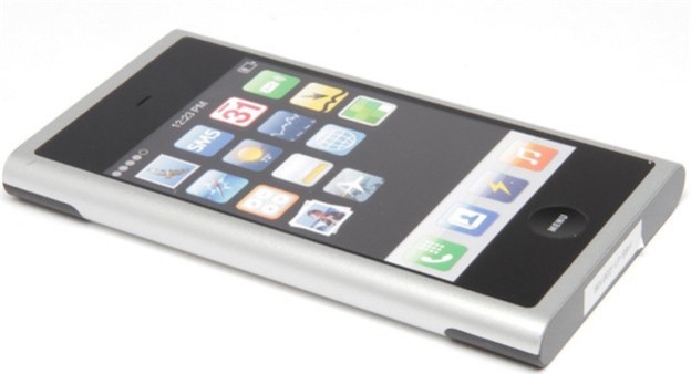 Rất may là Apple không phát hành nguyên mẫu iPhone này.