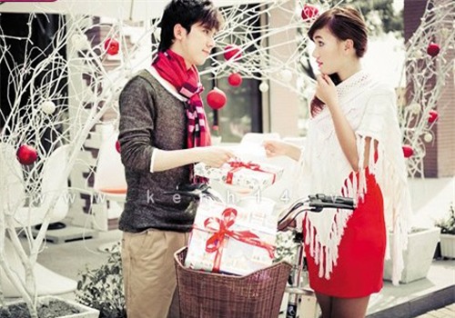 Thuê gái, chơi noel