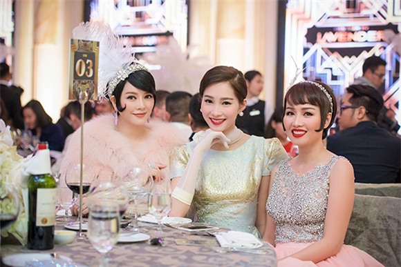 Lý Nhã Kỳ diện set đồ 3 tỷ lấn át dàn mỹ nhân sexy 0