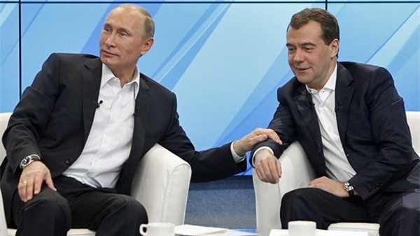 Những khoảnh khắc dịu dàng hiếm có của "người đàn ông thép" Putin - Ảnh 3.