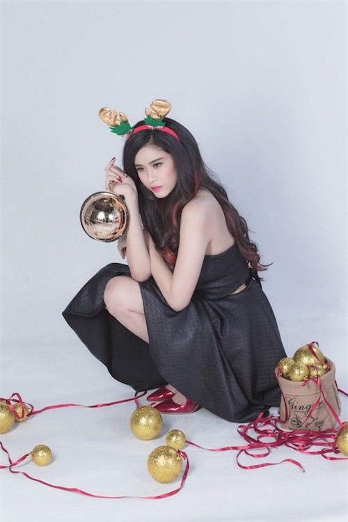 rao ruc ngam my nhan viet mua giang sinh hinh anh 14