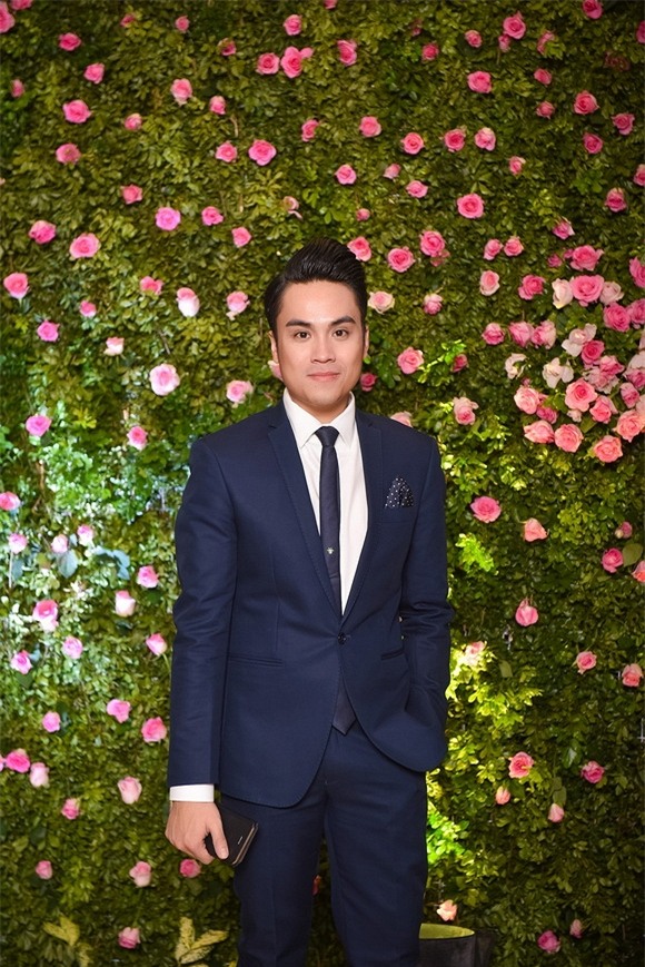 Hoa hậu Việt khoe sắc 0