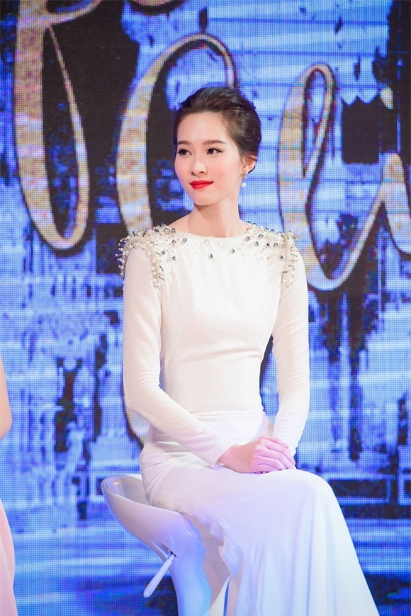 Hoa hậu Việt khoe sắc 2