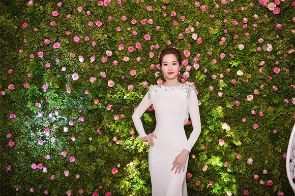 Hoa hậu Việt khoe sắc 7