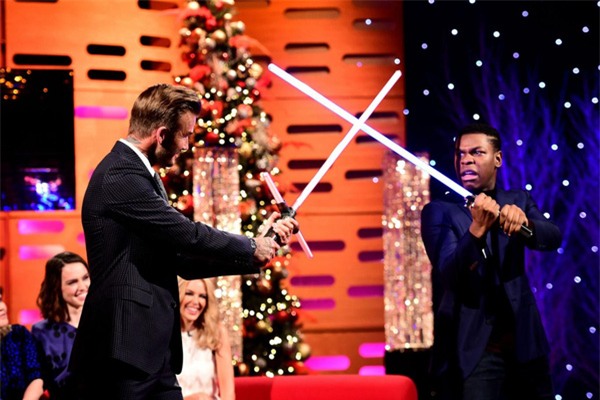 Beckham lần đầu lên tiếng về sở thích "dìm hàng" cậu cả Brooklyn - Ảnh 6.