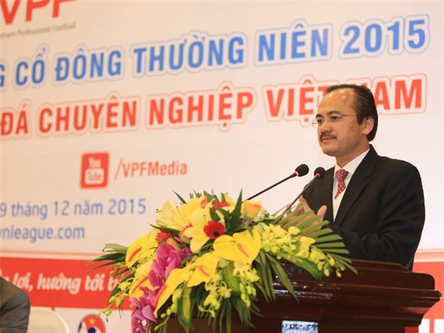 vpf khong mat tien mua bao hiem cho 1.000 cau thu, trong tai... hinh anh 1