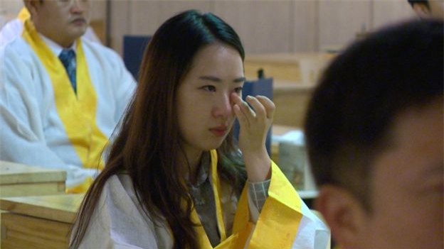 hq: nhieu cong ty lam dam ma cho nhan vien dang song - 2