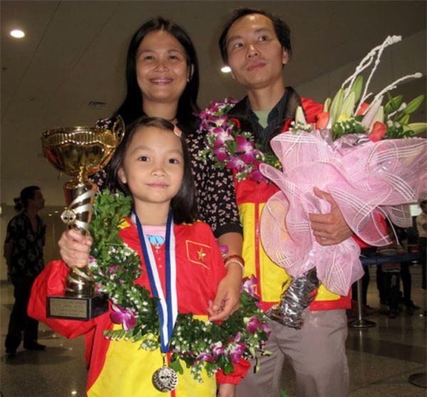 Top 5 VĐV "tài không đợi tuổi" làm rạng danh thể thao Việt Nam năm 2015 - Ảnh 5.