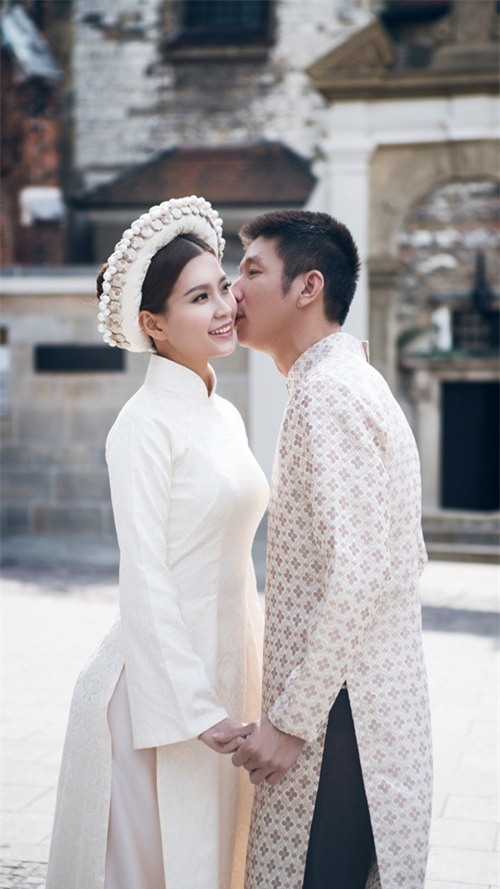 anh cuoi lang man nhu co tich cua diem trang o chau au - 8