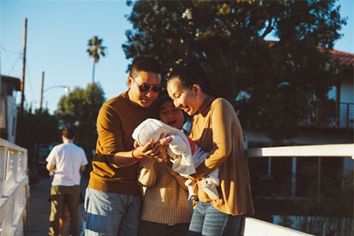 tan chay voi ve xinh dep cua con gai kim hien - 4