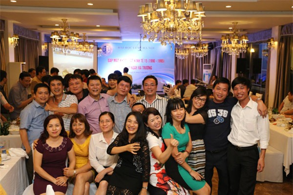 họp lớp, bạn cũ