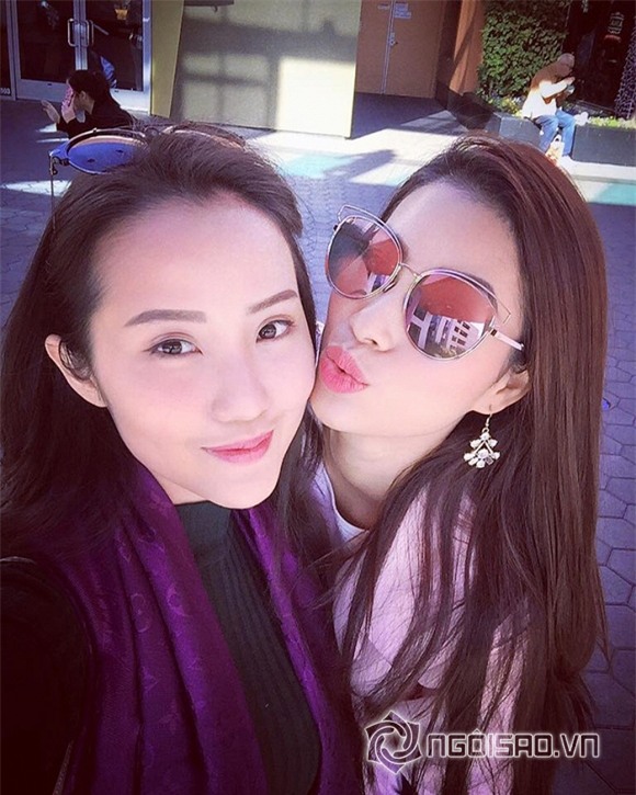 Phạm Hương khoe style cực chất tại trời Tây 6