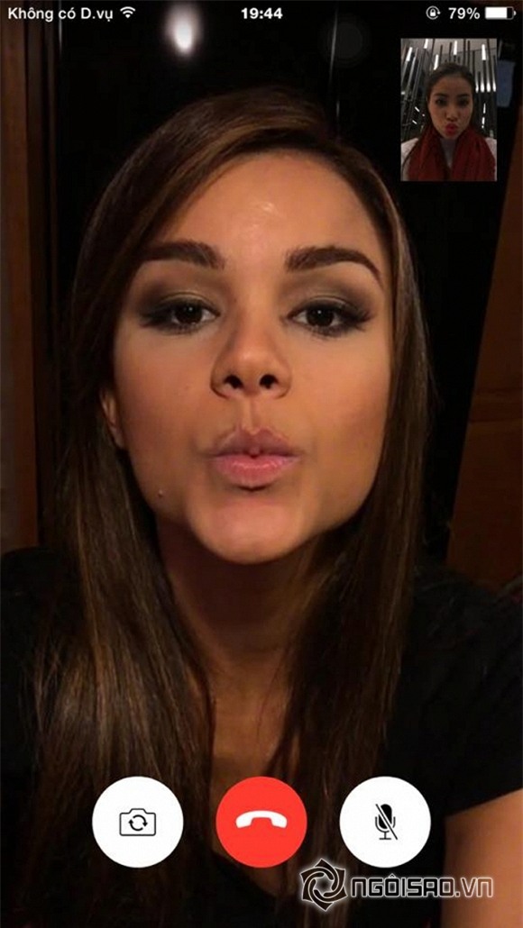 Phạm Hương khoe style cực chất tại trời Tây 0