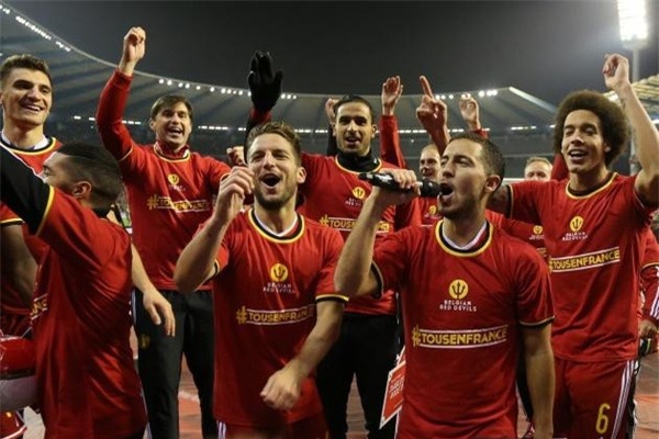 10 sự kiện đáng nhớ nhất của bóng đá thế giới 2015 - Ảnh 5.