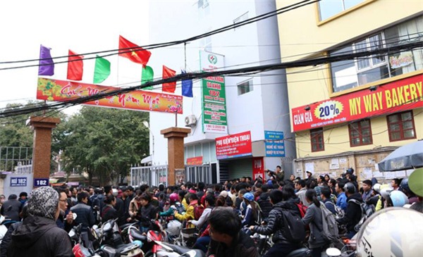 vắc xin Quinvãem, vắc xin dịch vụ