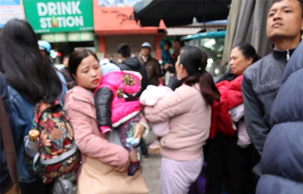 vắc xin Quinvãem, vắc xin dịch vụ