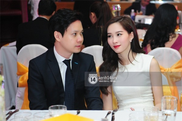 Thu Thảo hạnh phúc bên bạn trai trong lần đầu xuất hiện công khai cùng nhau - Ảnh 1.