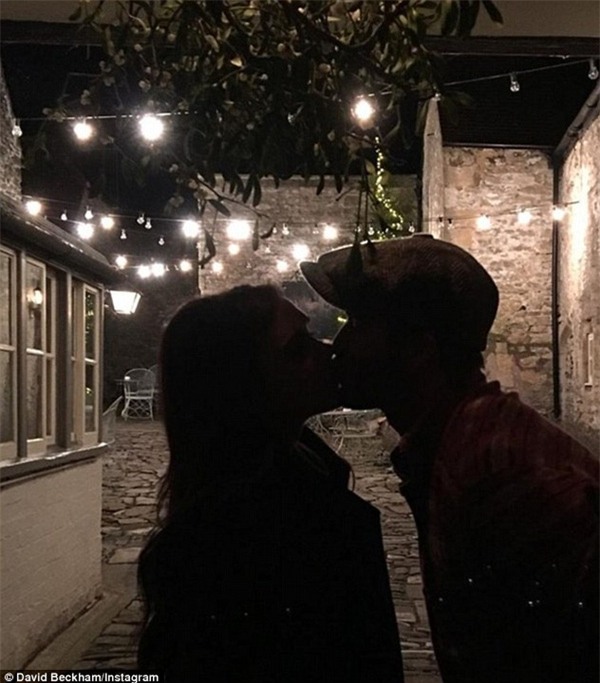 Đây là cách trả thù không thể "bá đạo" hơn mà Brooklyn Beckham dành cho bố - Ảnh 6.