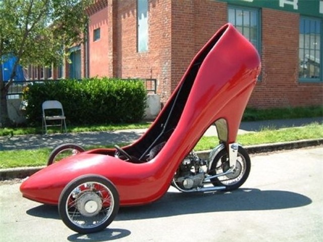 kỳ quặc, thế giới