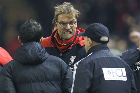 nhung-khoanh-khac-bong-da-hai-nhat-2015-2