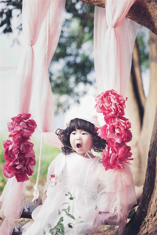 ngat ngay voi ve dep thien than cua con gai ut ly hai - 3