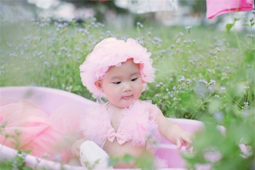 ngat ngay voi ve dep thien than cua con gai ut ly hai - 12