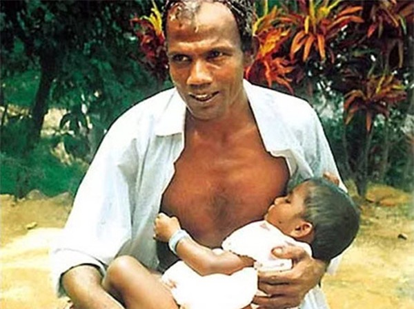 Những người đàn ông cho con bú kỳ lạ trong lịch sử