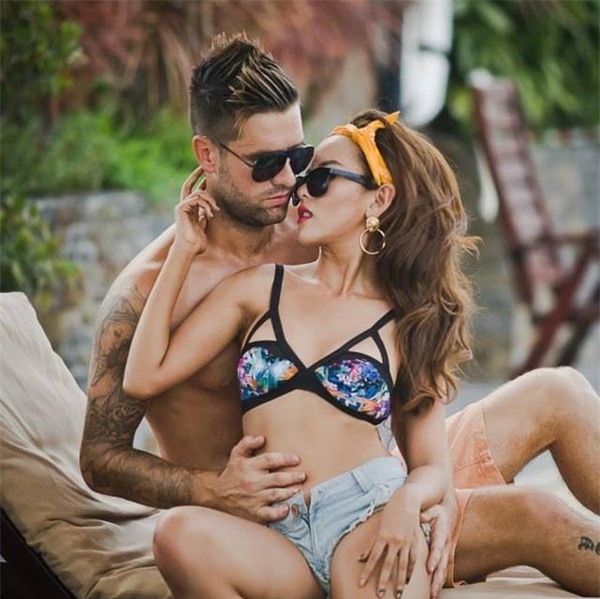 Cuộc hôn nhân đẹp mỹ mãn của nữ DJ nóng bỏng và chàng cầu thủ đẹp trai - Ảnh 10.