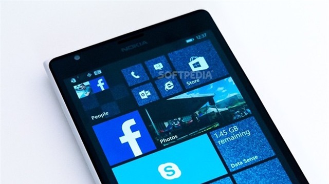 Windows 10 là tia sáng mới của Microsoft
