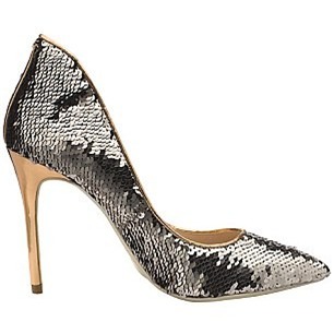 Đi giày sai cách - tổn thương kéo dài