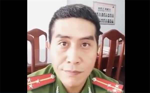 Hình ảnh đẹp về chú công an