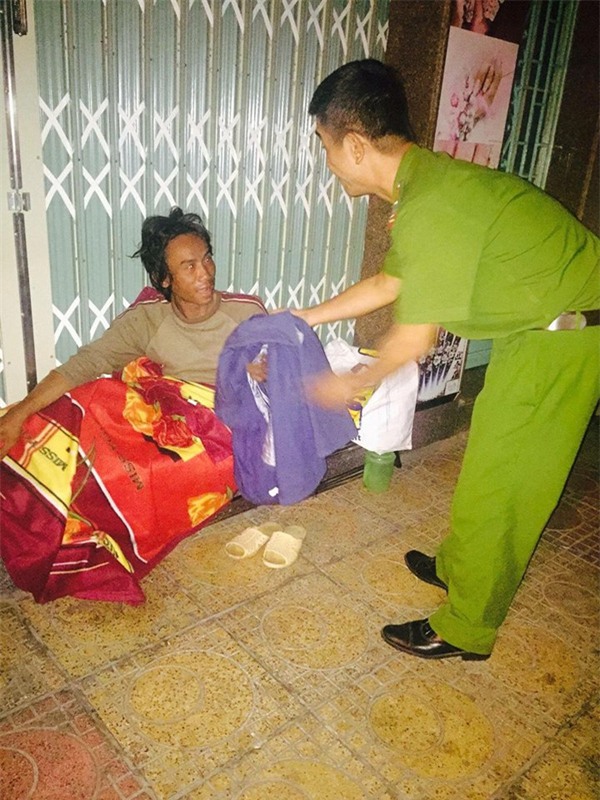 Hình ảnh đẹp về chú công an