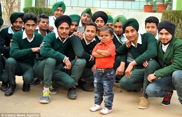 cau be 15 tuoi trong hinh hai be len 4 hinh anh 5