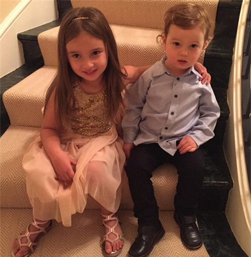 ba bau trieu do ivanka trump khoe duong cong quyen ru - 9