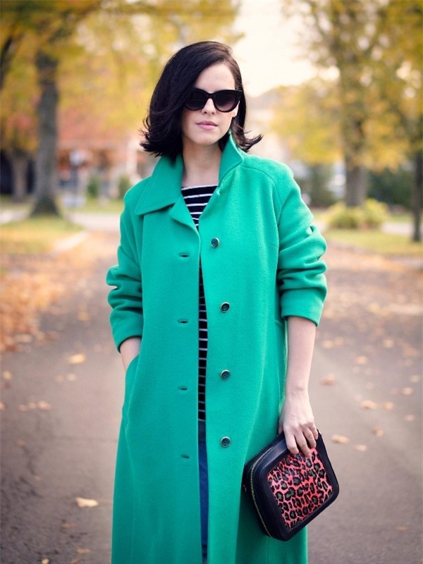 bittersweet colours, street style, fall coats, fall colors, fall trends, fall street style, Manolo Blahnik shoes, meredith wendell, stripes, boyfriend jeans, eye cat sunglasses, maternity style, bump style, 21 weeks,