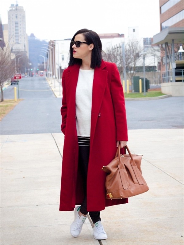bittersweet colours, fall street style, winter coats, red coat, winter street style, leather leggings, stan smith adidas, Joanna Maxham Bag, gestuz coat, maternity style, 28 weeks, casual loook,