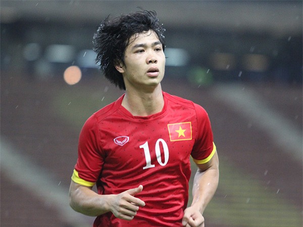 Công Phượng nhận 